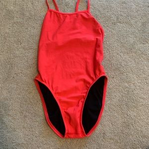 Jolyn Chevy Onesie size 26 Stawberry